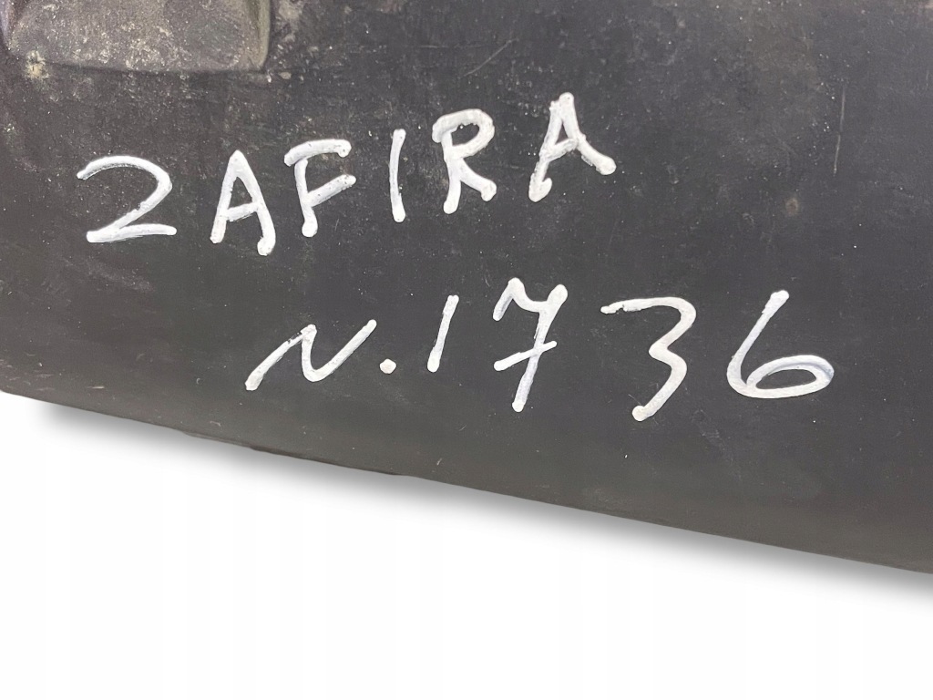 Opel zafira b 2014 решётка радиатора передний 13247331 с Разборки