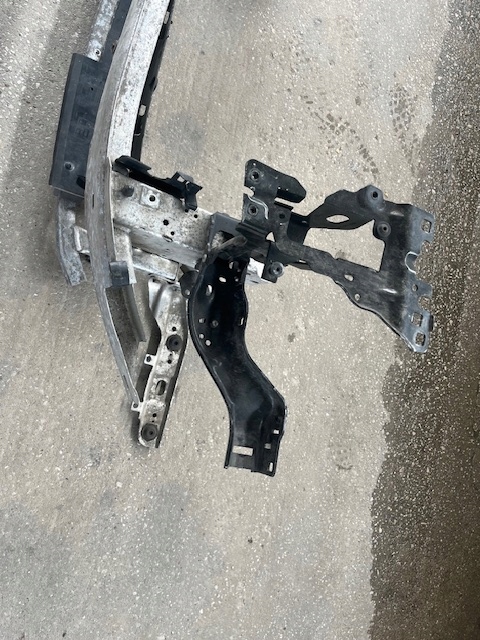 фото №3, Pas перед bmw 7 g11 g12