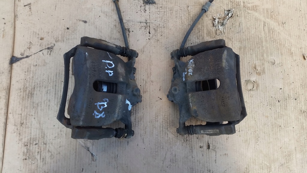 фото №1, Vw passat b8 суппорт правый /левый перед