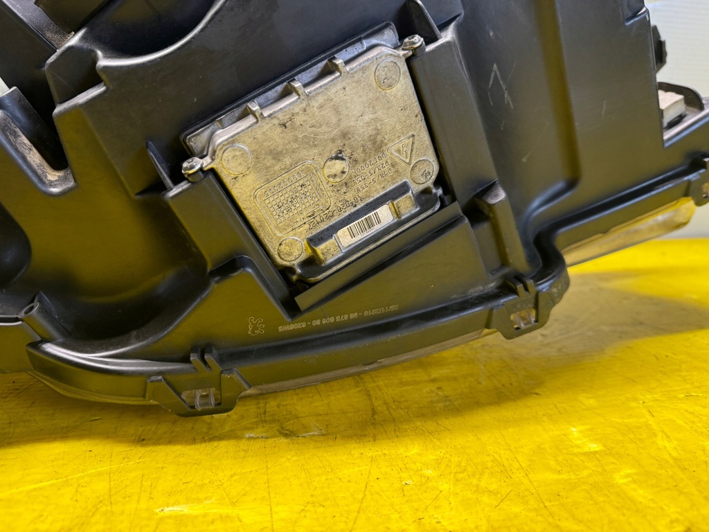 фото №8, Peugeot 508 i лампа перед левый ксенон led