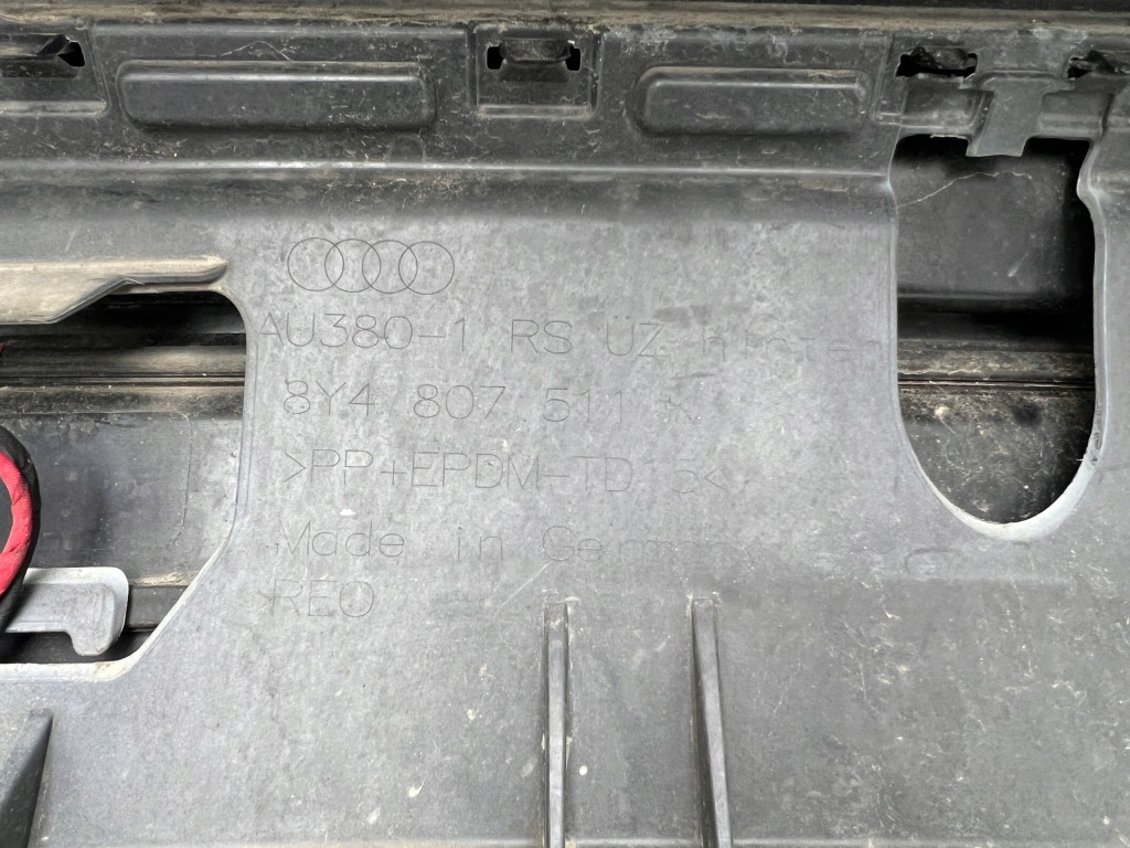 фото №10, Audi a3 iv 8y4 rs3 sportback бампер задній задня 6xpdc оригінал oem 20-