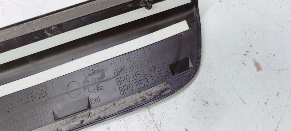 фото №4, Audi оригинальный номер 8r0853375 накладка молдинг порог