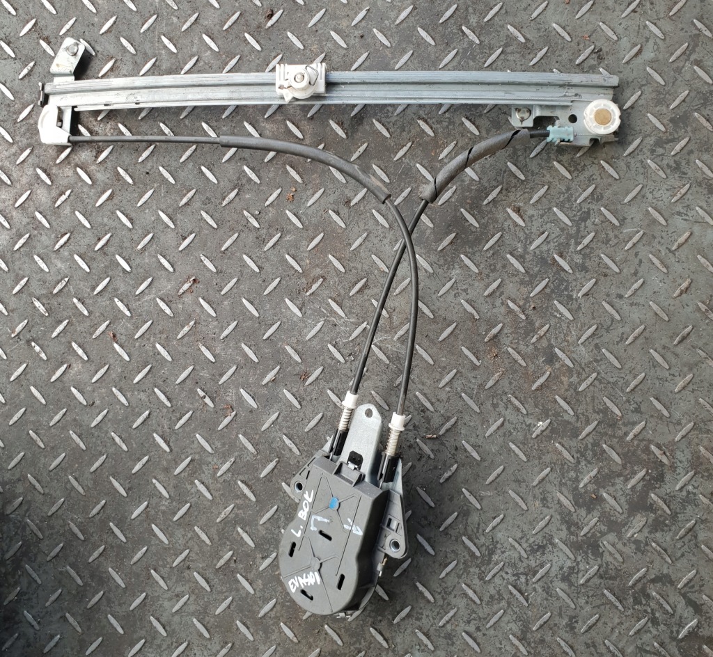 Купити Підйомник механічний лівий задній citroen evasion