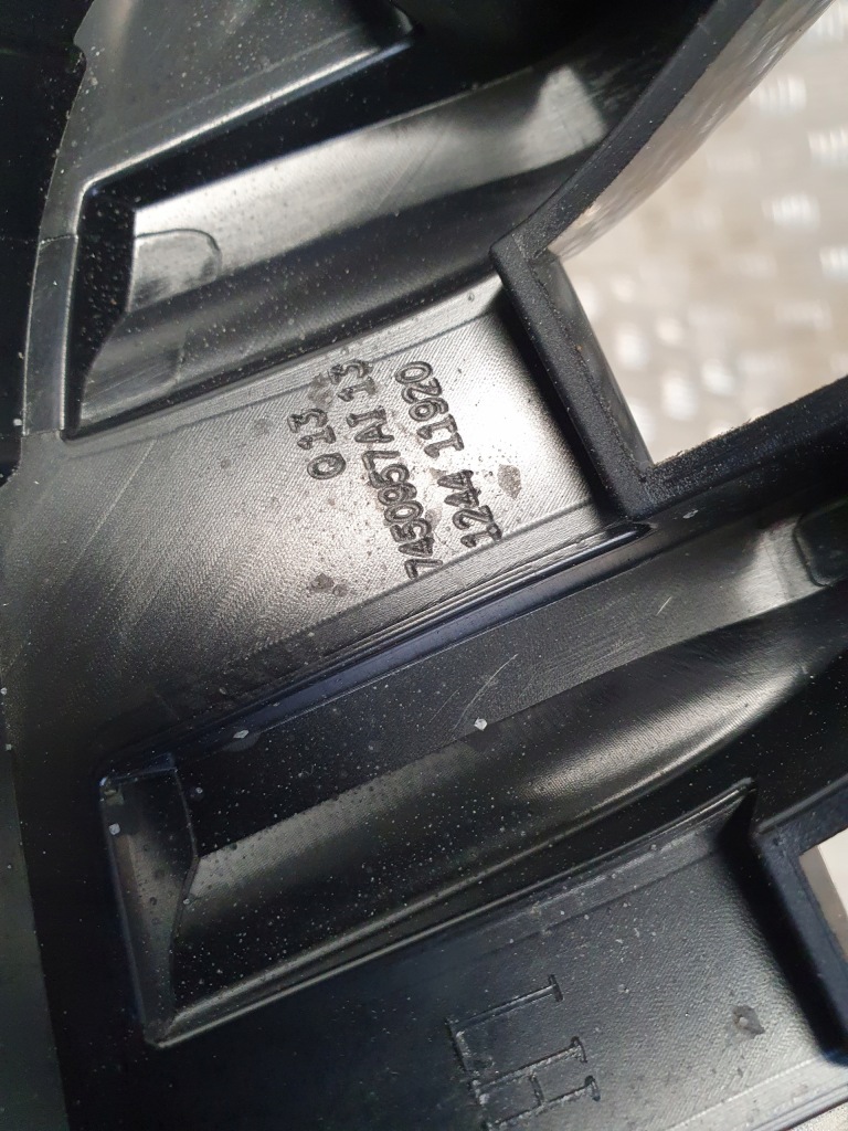 фото №14, Bmw 1 f40 2019-2023 решётка радиатора радиатора решётка радиатора 7450959