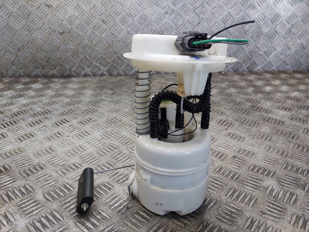 фото №2, Помпа топлива + поплавок renault modus i 1.2 16v 8200195827f