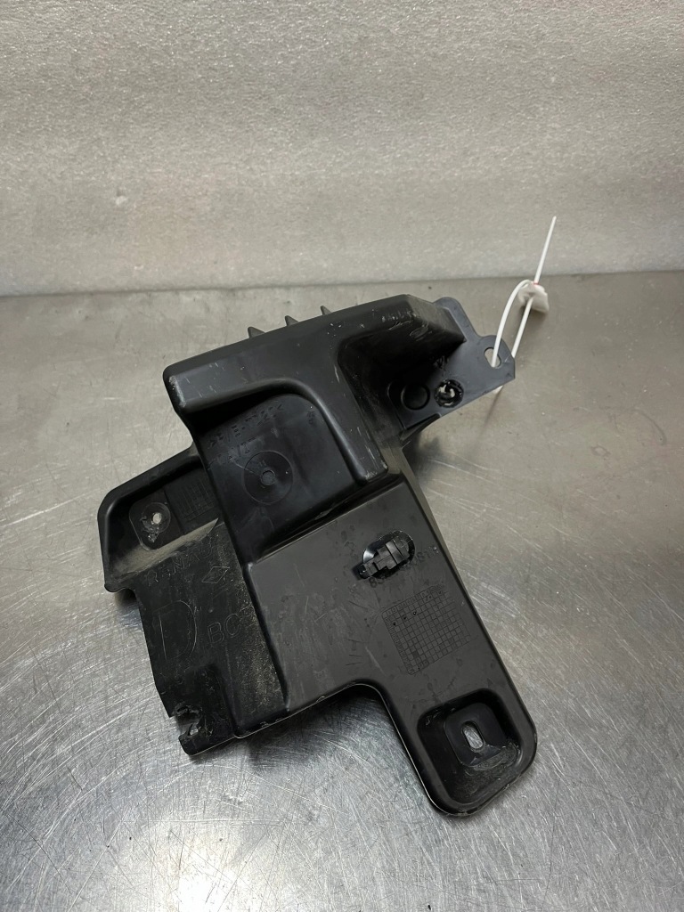 фото №1, Напрямна бампера задня задній renault megane v 5 e-tech 850446081r