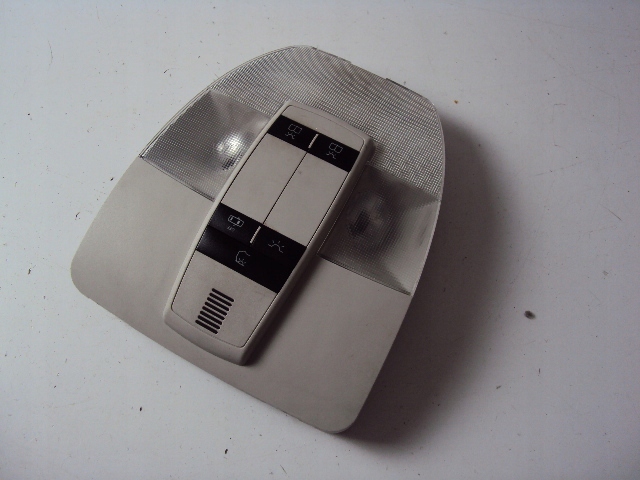 фото №1, Лампа потолочный mercedes a-klasa w169 04-12