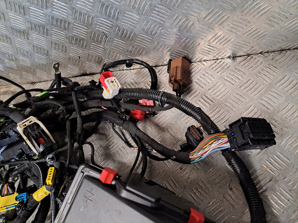 фото №11, Opel vivaro 2023 r 2.0 cdti механічна коробка передач електропроводка відсік двигуна 9804848180