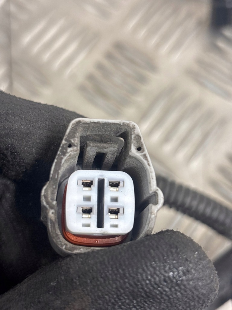 фото №10, Peugeot 4008 2013 жгут трубопровод двигателя