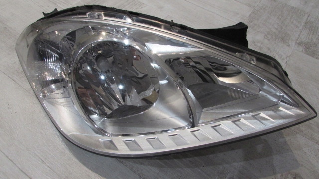 фото №1, Лампа правий перед mercedes w1698205851