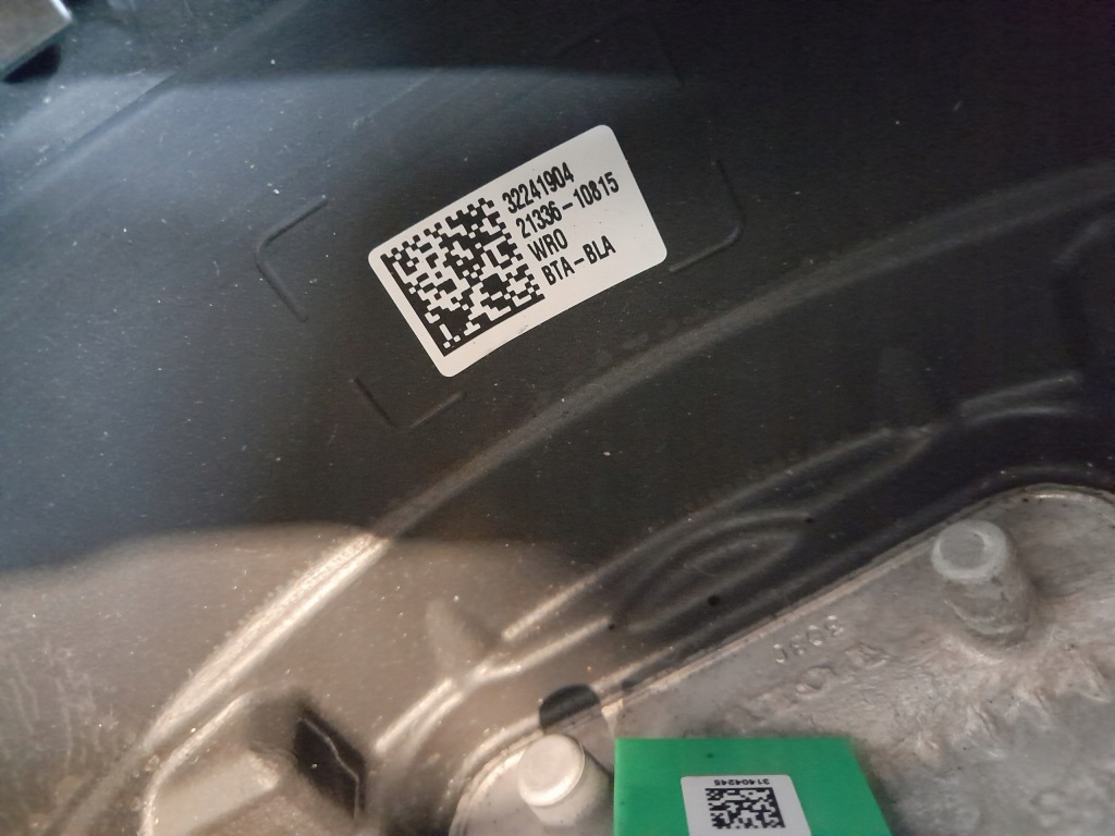 фото №7, Воздуховод кожа r-design 32241904 volvo xc60 ii 2022r w-wa