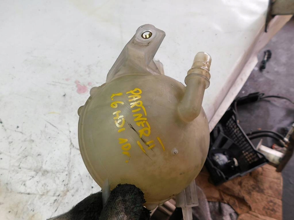 фото №9, Peugeot partner ii 1.6hdi бачок расширительный