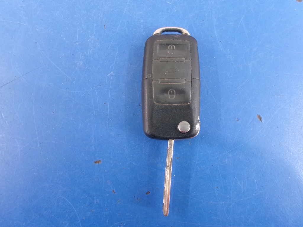 фото №13, Vw golf 6 vi plus замок запалювання 1k0905851b ключ +вкладка+ ручка la7t