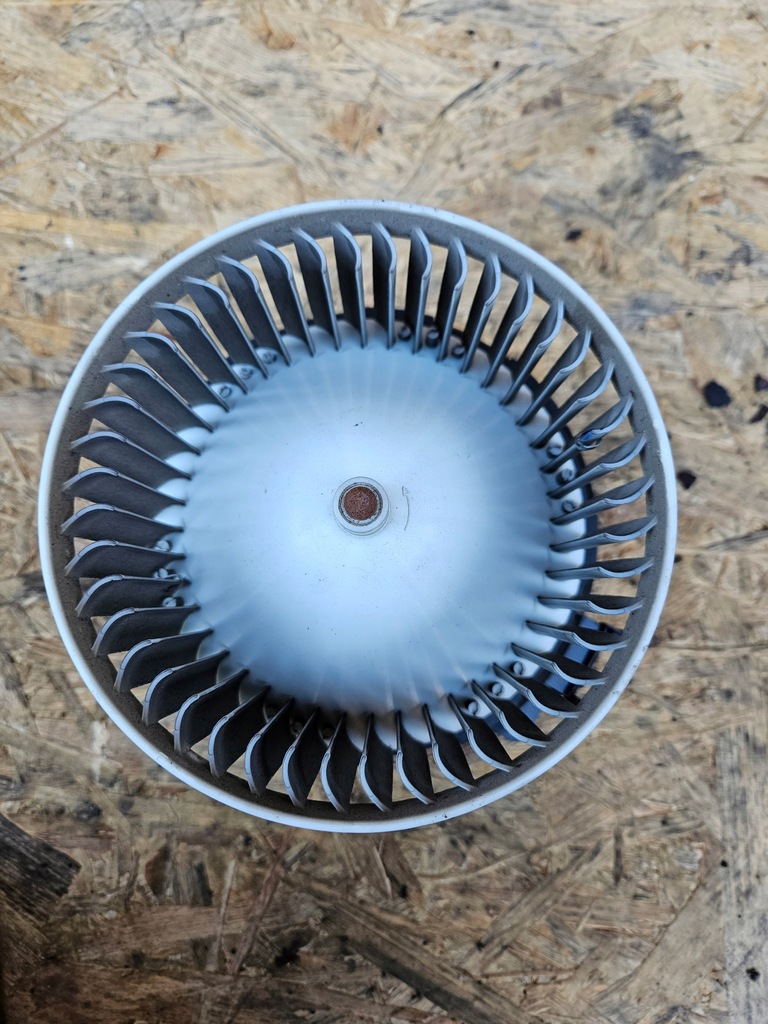 фото №3, Вентилятор вентилятор vw up