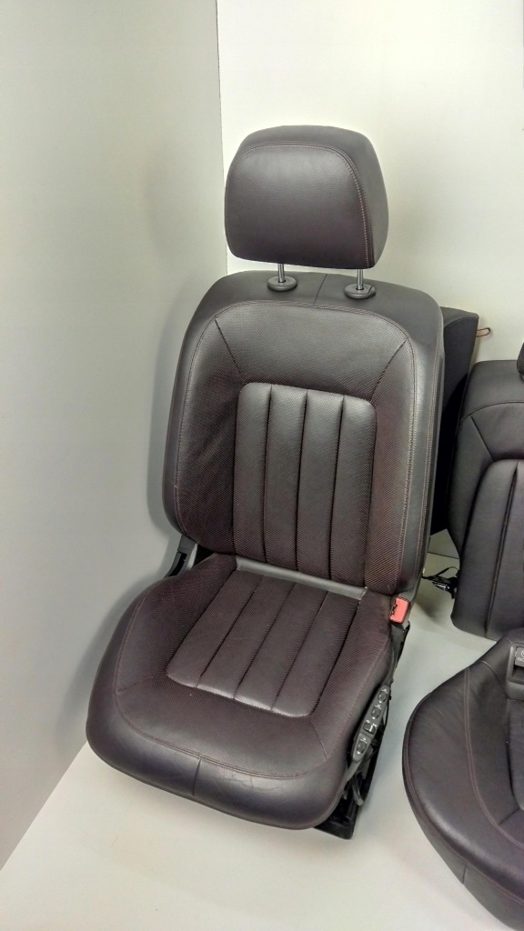 фото №9, Mercedes w218 sedan сидіння заднє сидіння шкіра надувний