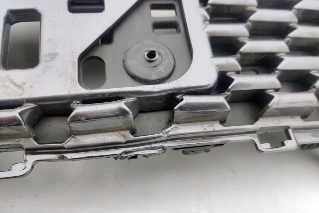 Решітка радіатора решітка впуск решітка радіатора lexus ct lift 15r. в Україні