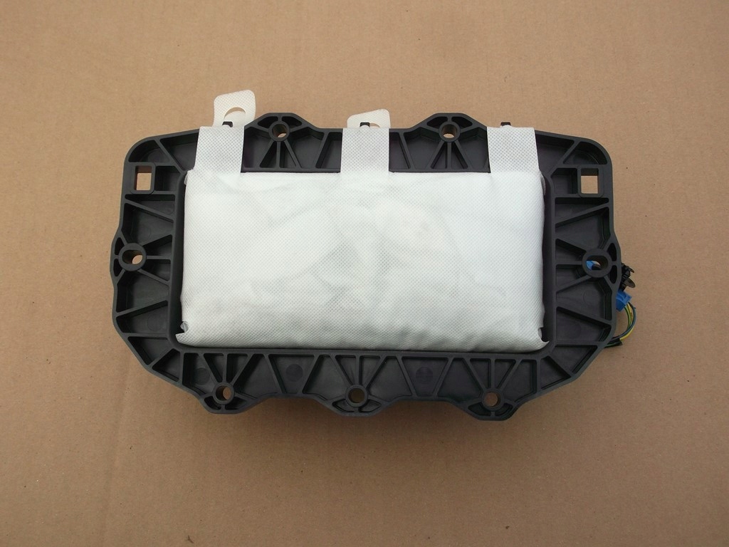 фото №1, Peugeot 2008 подушка подушка безопасности пассажира