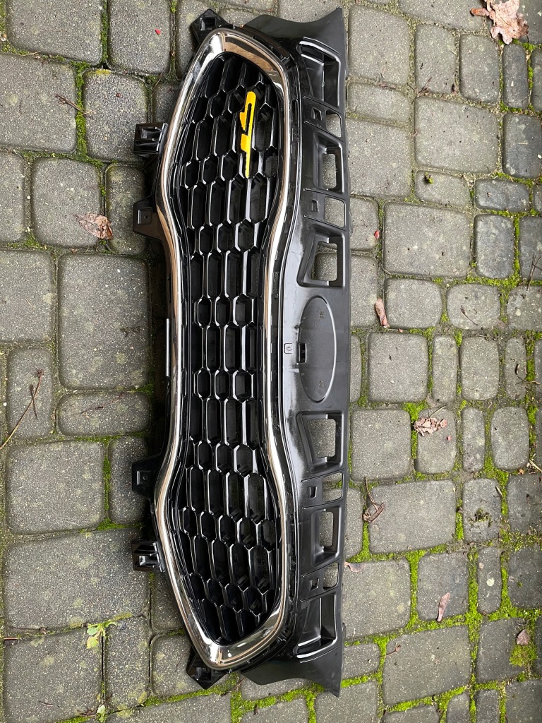 фото №1, Kia ceed gt 12-15 решётка радиатора решётка радиатора оригинал