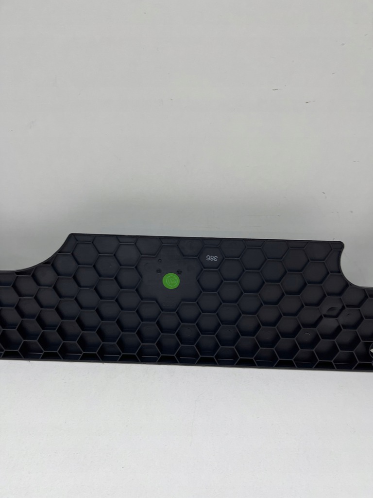 фото №10, Audi a6 c7 sedan напрямна підпора підлога багажника