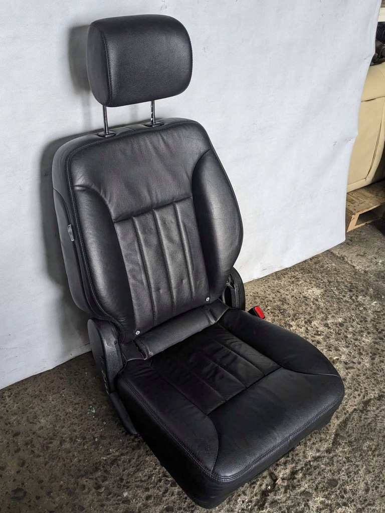 фото №2, Сиденье правый задняя 2 ряд isofix mercedes r w251 v251 long 2005-