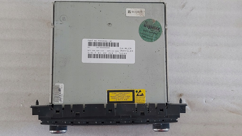 фото №3, Chrysler town & country радио cd