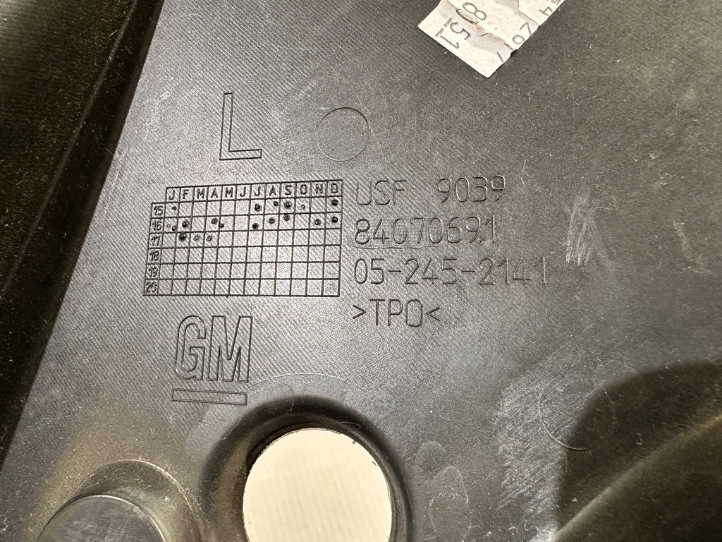 фото №9, Захист лампи задня задній лівий ліва chevrolet camaro cabrio 2016+