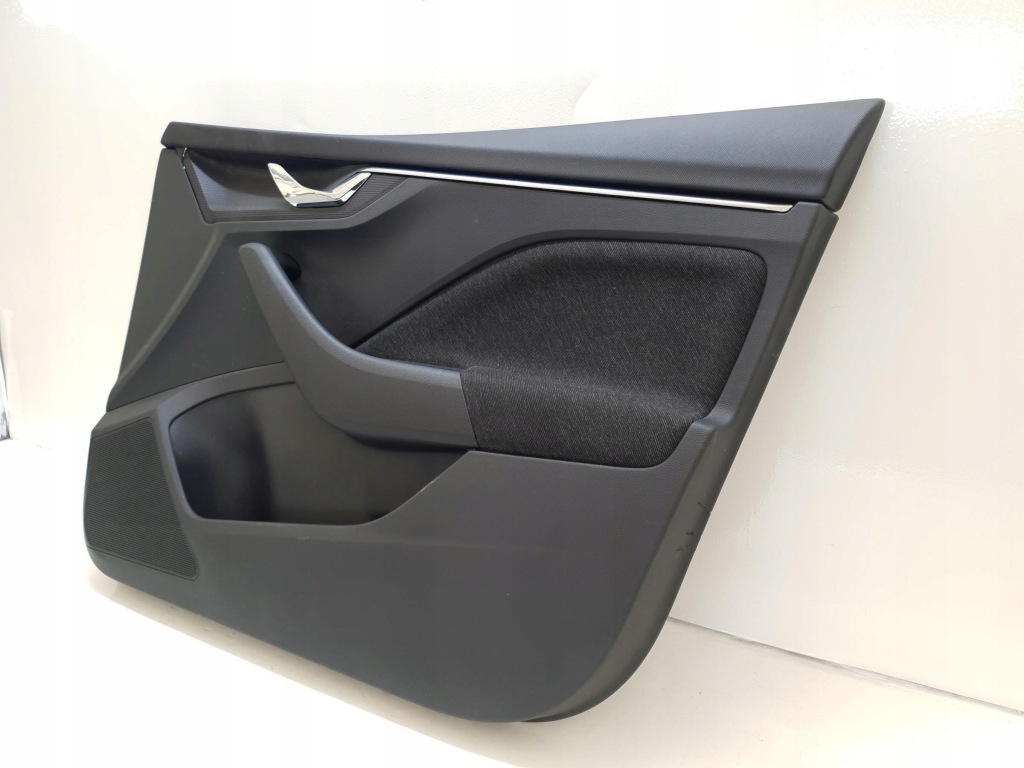 фото №3, Обшивка дверь правый перед skoda scala