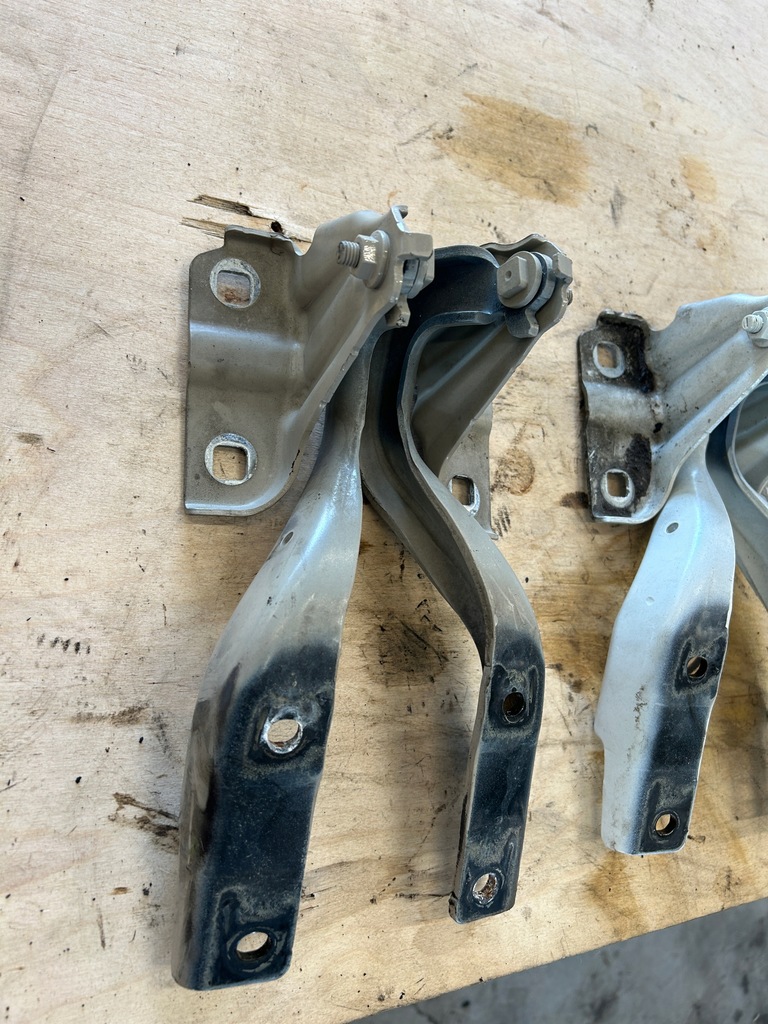 фото №2, Петля капот правый левый jeep renegade usa 2015