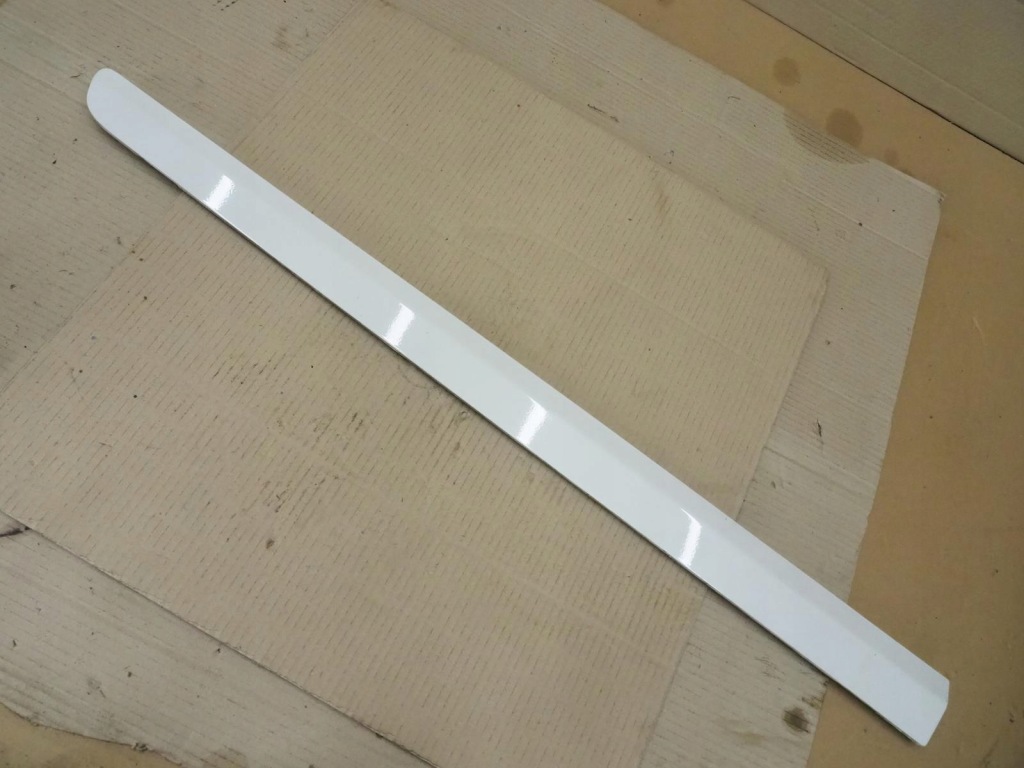 Купити A klasa 169 молдинг двері лівий перед a1696981962