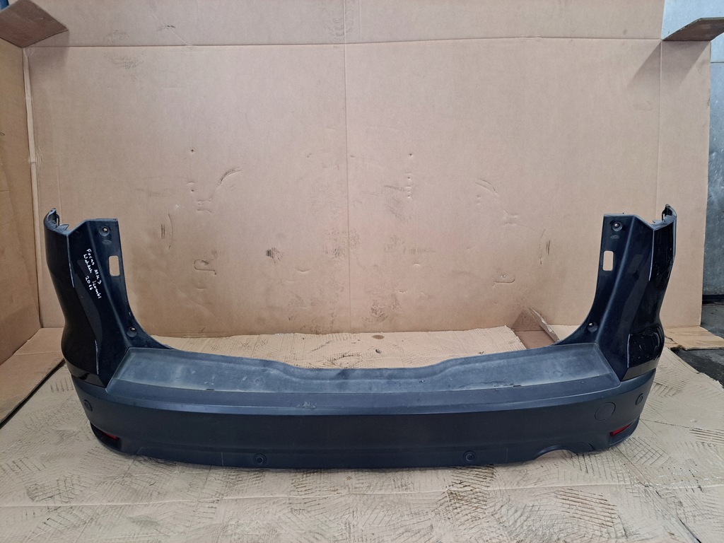 фото №7, Ford focus mk3 lift kombi 2016 r бампер задняя задний 4 x pdc