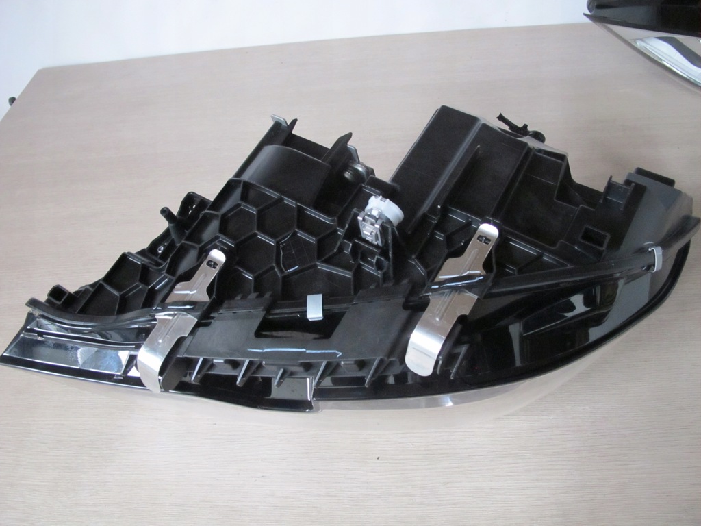 фото №6, Лампи передні bmw g20 g21 led 9481715 9481716