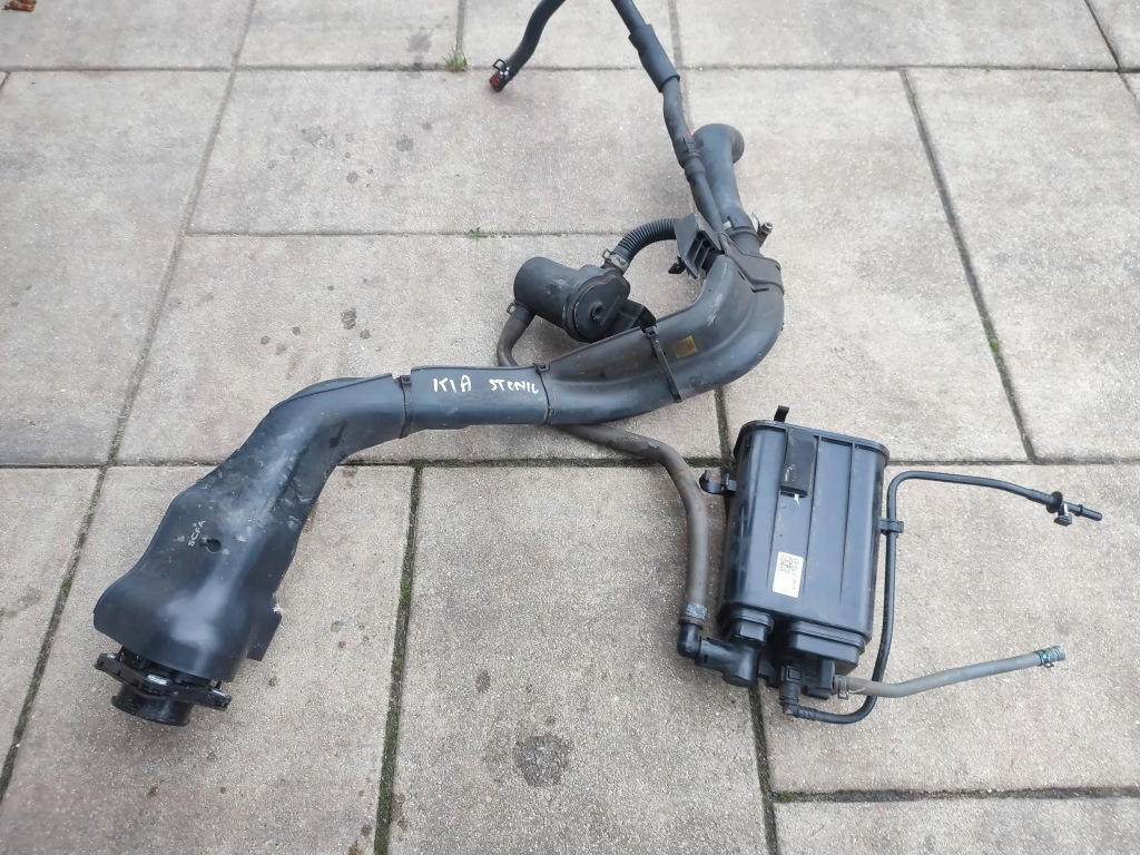 Фільтр вугільний активний труба заливної kia stonic 2023 1.0 t-gdi Недорого