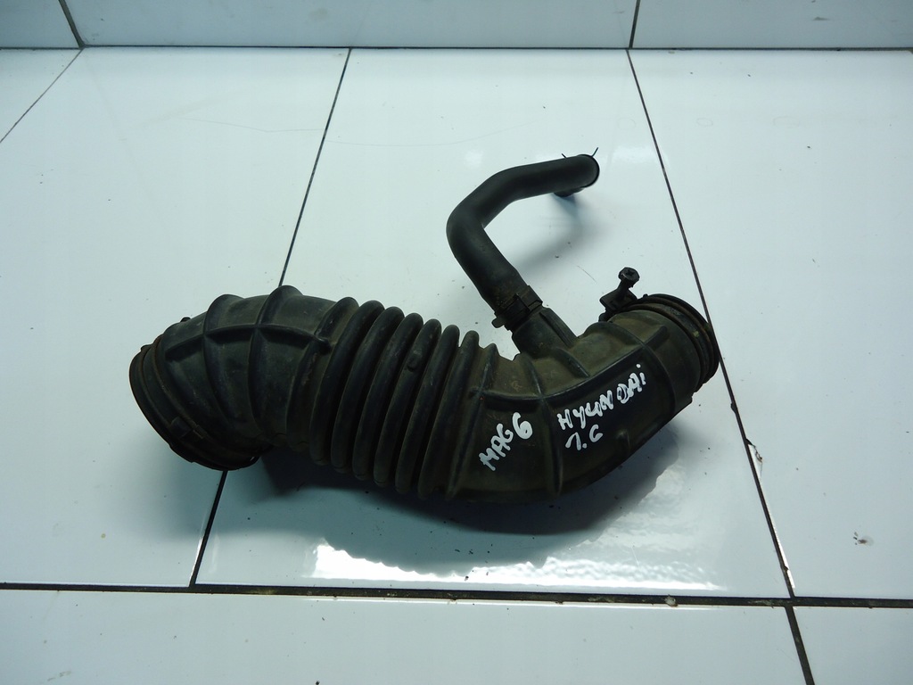 фото №1, Hyundai i30 kia 1.6crdi труба воздуха 28138-1m250