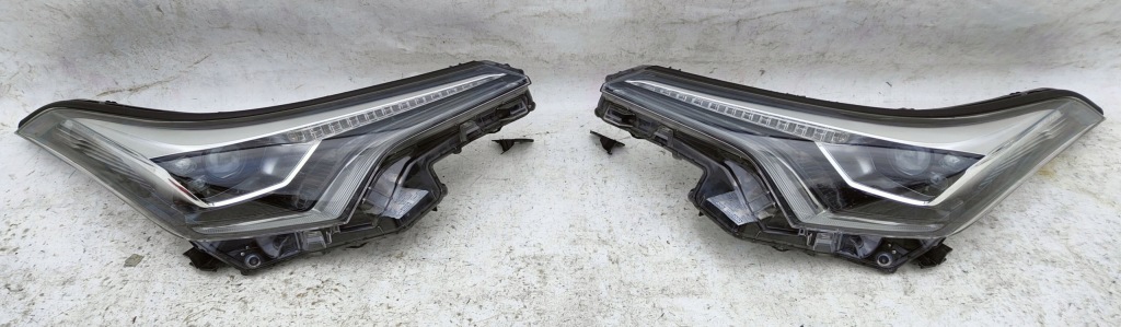 фото №1, Лампа toyota c-hr 16-19 правый перед full led eu