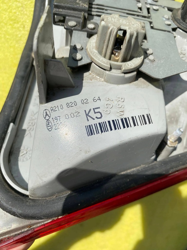 фото №6, Mercedes-benz w210 лампа задняя правая