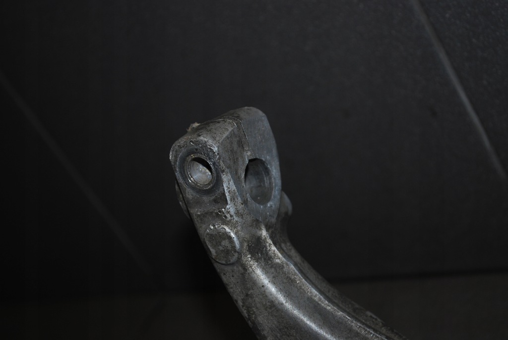 фото №5, Поворотный кулак левый перед audi a6 c5 4.2 4b3407257d