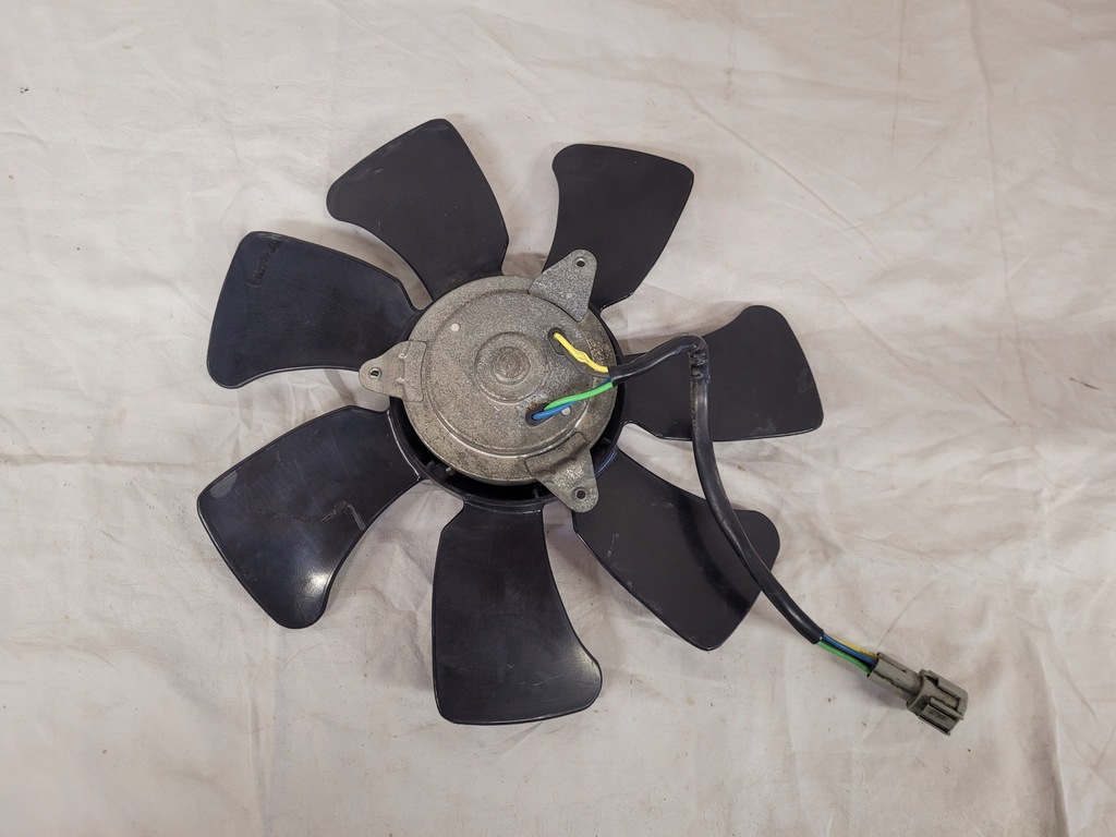 фото №4, Subaru impreza iii xv 2.0d вентилятор радиатора