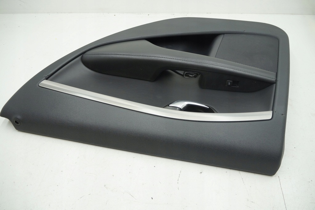 фото №3, Volvo v70 iii обшивка правий задня