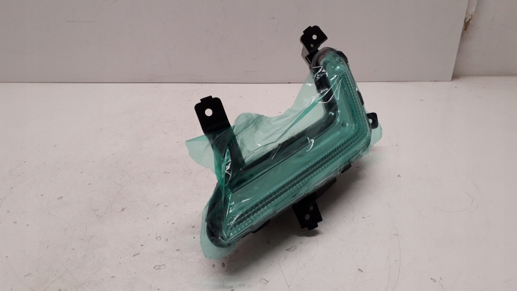 Hyundai tucson 3 3 рестайлинг  18- противотуманная фара левый led drl Доставка