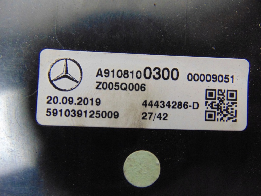 Дзеркало ліва mercedes sprinter 907 910 2 pin a9108100300 europa Київ