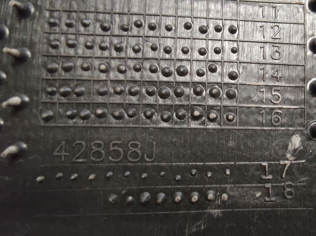 фото №5, Dodge challenger килимки задня 2015+