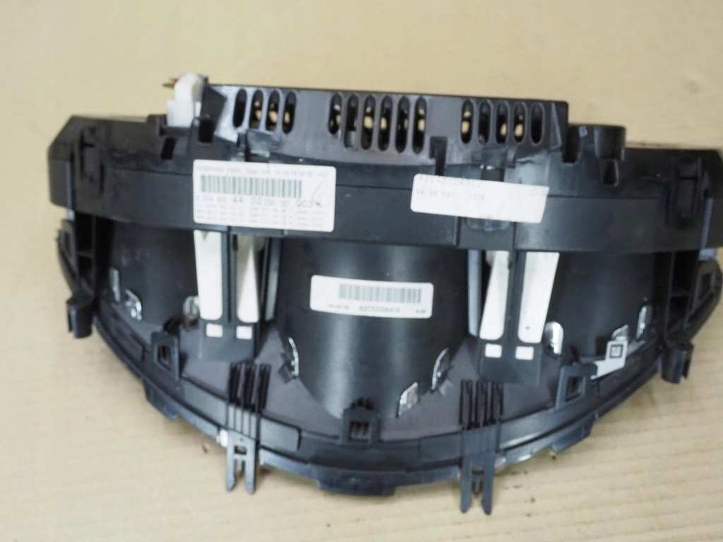 фото №15, Mercedes cls w204 лічильник прилади 2049004402 anglik