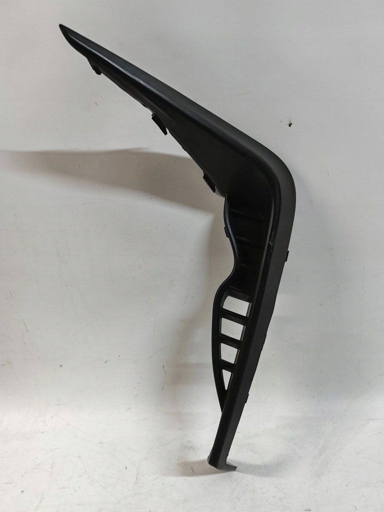 Купить Toyota gr86 - решётка бампера левая polecam