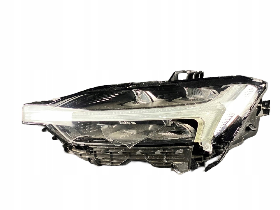 фото №1, Volvo xc60 ii лампа full led левая перед 32342514