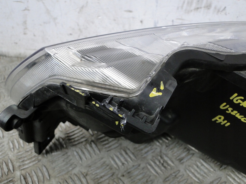 фото №16, Лампа перед suzuki ignis iii 100-5939d