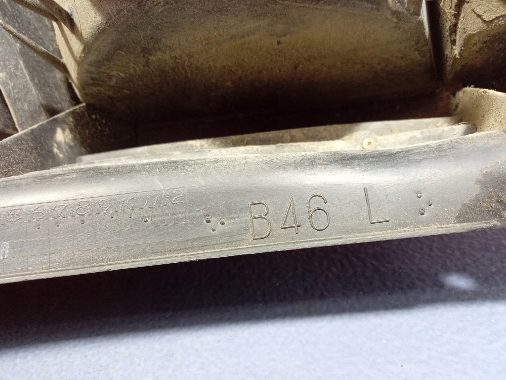 фото №10, Nissan x-trail i t30 лампа задняя левая задняя ichikoh 4913