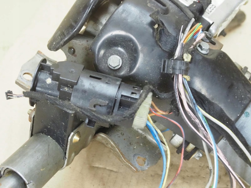 Колонка рулевая ze усилитель fiat punto 2 26087456 26073819 в Украине