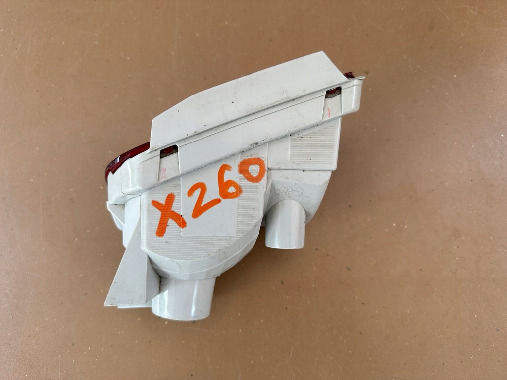 фото №7, Toyota land cruiser fj150 лампа права задня правий