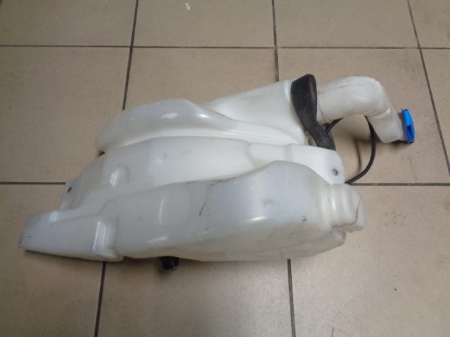 фото №5, Бачок омивача ксенон a8 d3 4e0955453h