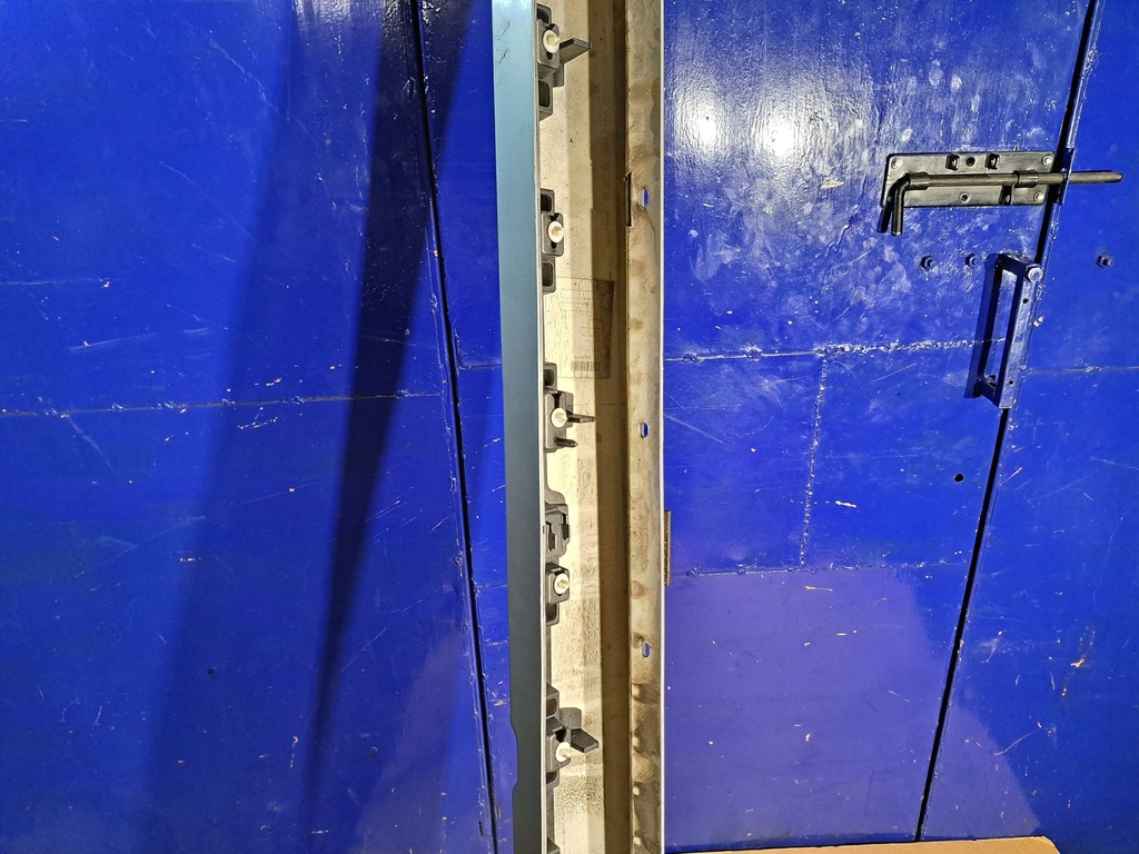 фото №6, Jaguar xf x260 2016 накладки пороговые, накладки